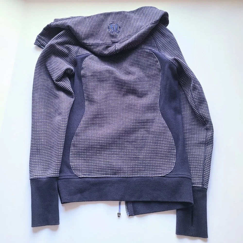 Lululemon Full Zip Scuba Hoodie III Double Dot Naval Blue Lullaby Purple Size 2